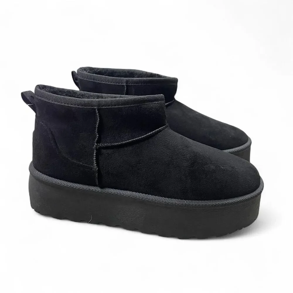 NWT Mudd Black Platform Mini Fur Lined Boot Booties - 8.5